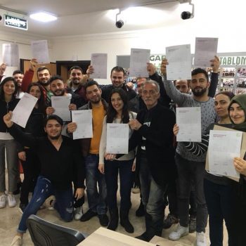 mart-2018-donemi-ogrencilerimiz-belgelerini-aldilar-1