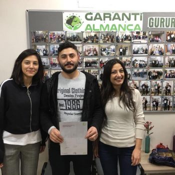 mart-2018-donemi-ogrencilerimiz-belgelerini-aldilar-13