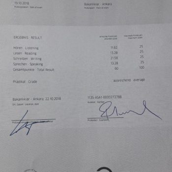 ekim-2018-donemi-ogrencilerimiz-belgelerini-aldilar